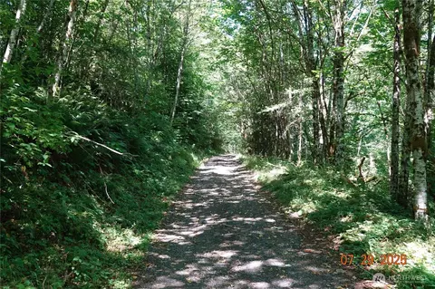 1 Duncan Creek Rd, Stevenson, WA 98648