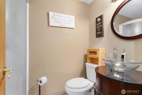 Bath - 3713 E 231st, Spanaway, WA 98387 photo 3 of 4