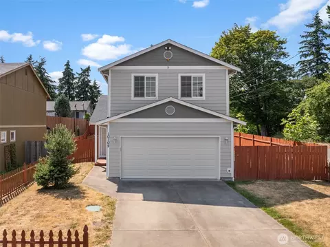 10102 Barnes Ln S, Tacoma, WA 98444