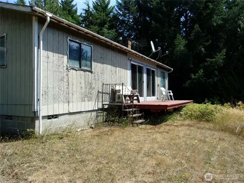 371 Green Mountain Ln, Brinnon, WA 98320