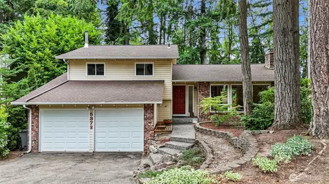 5372 Pineridge Dr NE, Bremerton, WA 98311