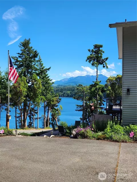 106 Seagull Dr, Port Angeles, WA 98363