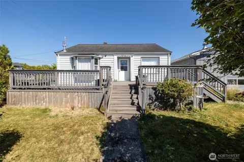 2136 Iron St, Bellingham, WA 98225