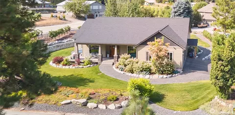11709 Pear Tree Ct, Leavenworth, WA 98826