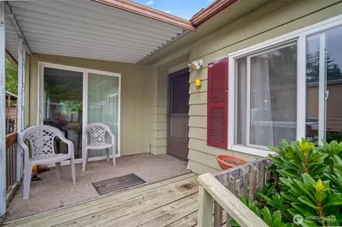 815 124th St SW #27, Everett, WA 98204 photo 3