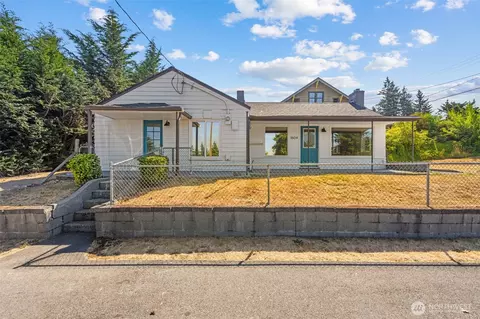 1604 Juniper St, Milton, WA 98354