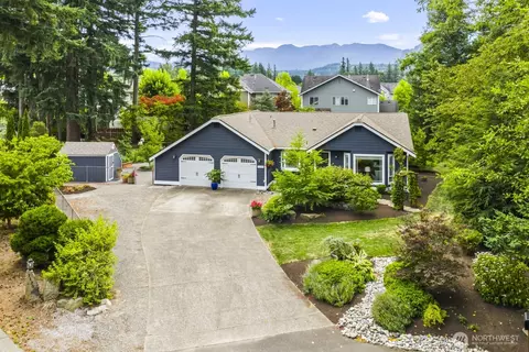 1115 SE Symmons Pl, North Bend, WA 98045