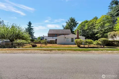 3854 36th Ave W, Seattle, WA 98199