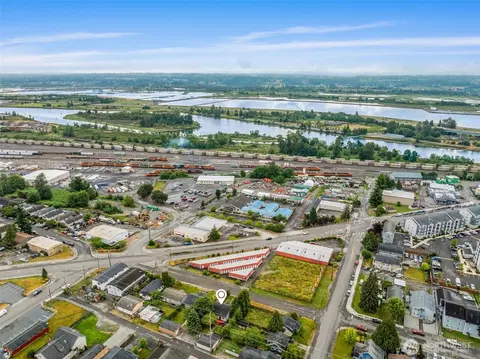 View/Area - 1522 Chestnut St, Everett, WA 98201 photo 3 of 10