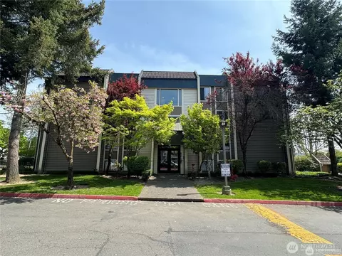 611 SW 5th Ct #A-407, Renton, WA 98057