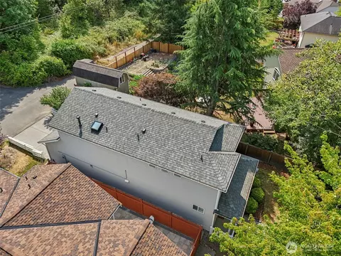 View/Area - 14820 59th Ave SE, Everett, WA 98208 photo 1 of 8