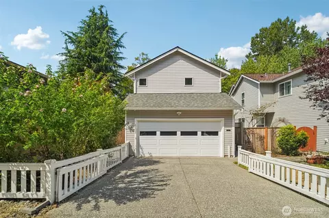 Exterior - 14820 59th Ave SE, Everett, WA 98208 photo 4 of 8