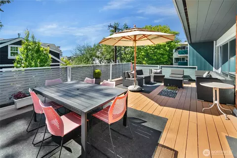 1111 E Harrison St, Seattle, WA 98102 photo 13