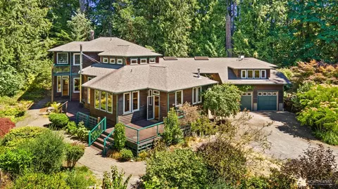 1030 76th Ave NE, Olympia, WA 98506