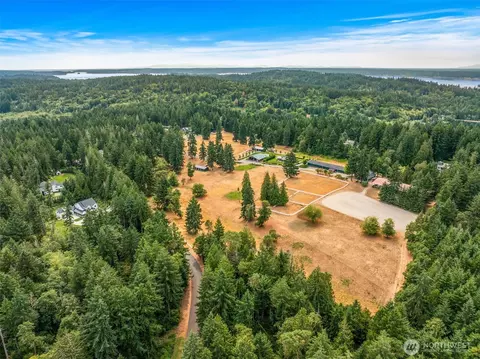 7206 66th St NW, Gig Harbor, WA 98335