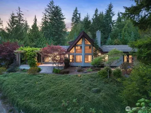 15320 Military Rd SE, Tenino, WA 98589