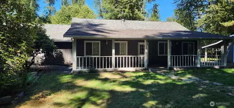 6910 115th Ave SW, Olympia, WA 98512