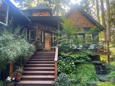 5405 Wilkinson Rd, Langley, WA 98260
