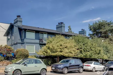 566 Highland Dr #303, Seattle, WA 98109