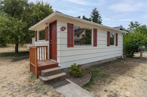 301 E St, Port Townsend, WA 98368