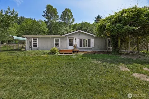 25505 96th Ave E, Graham, WA 98338