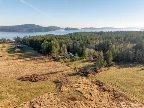 1372 Bakerview Rd, Lopez Island, WA 98261