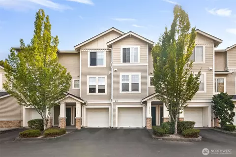 23222 63rd Pl S #27-4, Kent, WA 98032