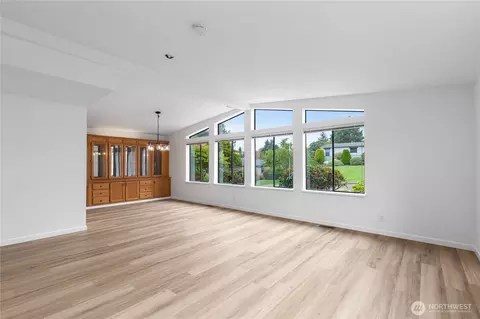 818 243rd St SW, Bothell, WA 98021 photo 6