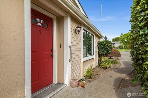 818 243rd St SW, Bothell, WA 98021 photo 3