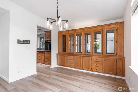 818 243rd St SW, Bothell, WA 98021 photo 9