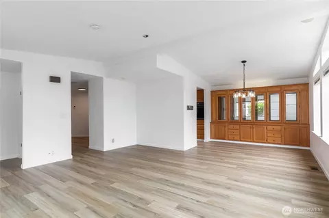 818 243rd St SW, Bothell, WA 98021 photo 8