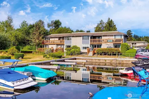 17411 NE 45th St #166, Redmond, WA 98052
