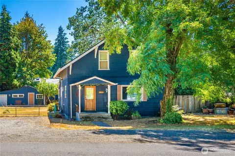806 120th St S, Tacoma, WA 98444