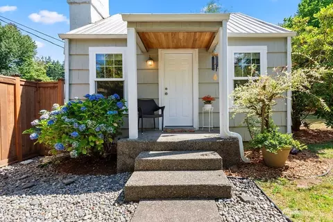 1814 Boulevard Rd SE, Olympia, WA 98501