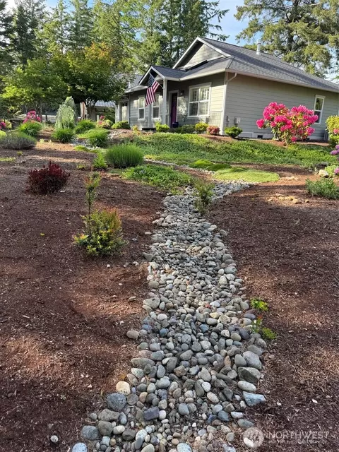 11 E Susan Ln, Union, WA 98592