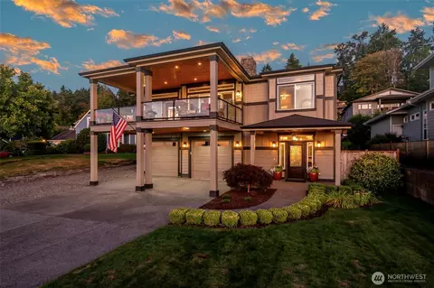 2110 Lafayette St, Steilacoom, WA 98388