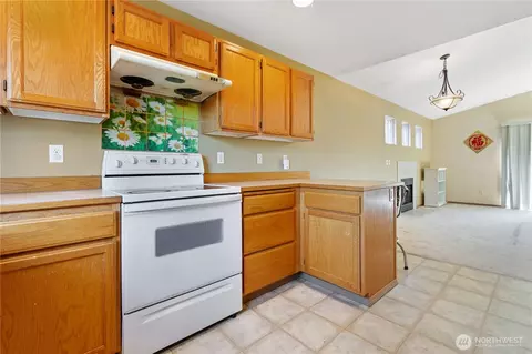 5620 Seahurst Ave, Everett, WA 98203 photo 5