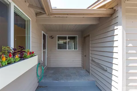 Exterior - 125 Hilltop Dr #D, Sequim, WA 98382 photo 3 of 21