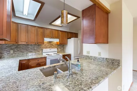 Kitchen - 125 Hilltop Dr #D, Sequim, WA 98382 photo 1 of 3
