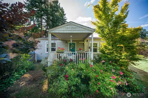 3132 Harris Rd SE, Port Orchard, WA 98366