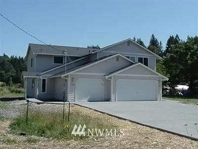 17921 Pioneer Way E, Orting, WA 98360 photo 1