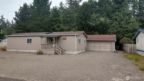 24604 Gile Pl, Ocean Park, WA 98640
