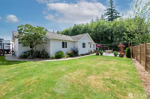 1323 Wilson Ave, Blaine, WA 98230