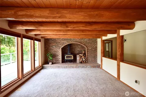 Living - 2422 W Sequim Bay Rd, Sequim, WA 98382 photo 4 of 7