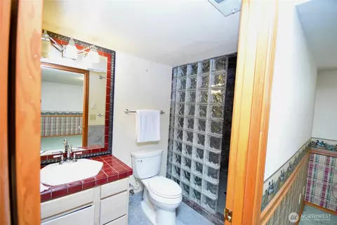 Bath - 2422 W Sequim Bay Rd, Sequim, WA 98382 photo 6 of 6