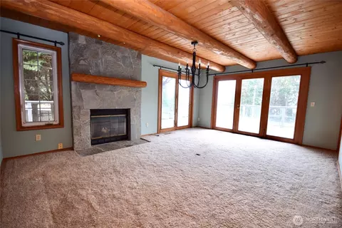 Living - 2422 W Sequim Bay Rd, Sequim, WA 98382 photo 5 of 7