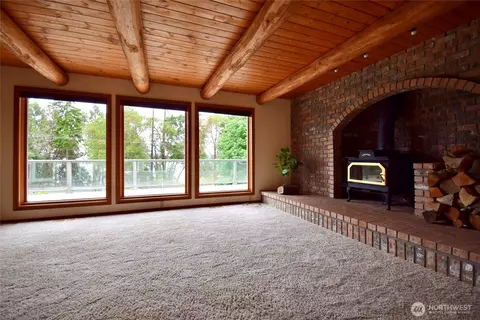 Living - 2422 W Sequim Bay Rd, Sequim, WA 98382 photo 3 of 7