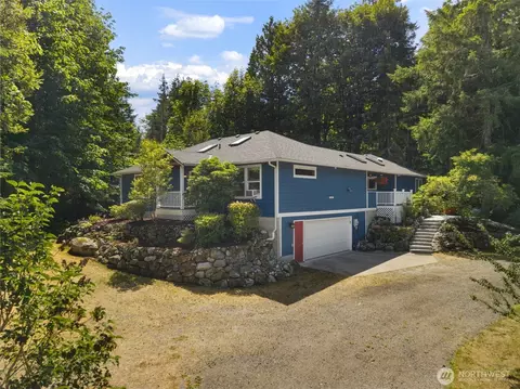 27300 Garden Gate Ave NE, Kingston, WA 98346