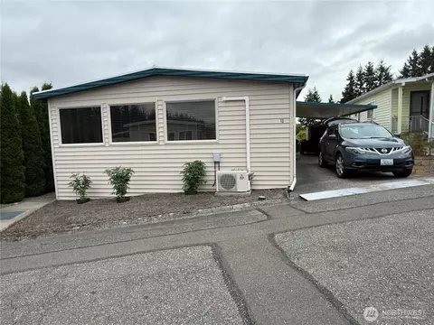 1415 84th St SE #11, Everett, WA 98208