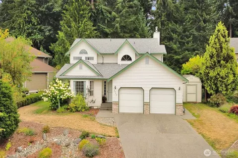 2490 Autumnwood Ct, Bellingham, WA 98229